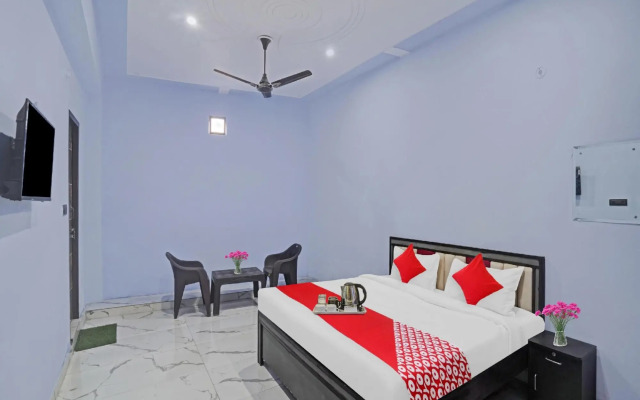 OYO Flagship 70395 Hotel Sunrise