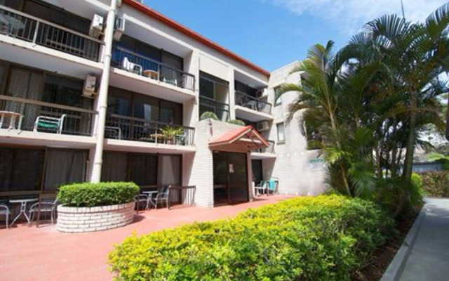 Trickett Gardens Holiday Inn