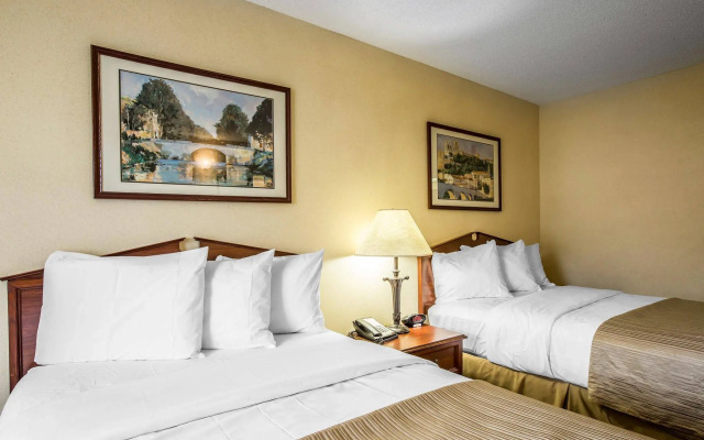 Quality Inn Bessemer I-20 exit 108