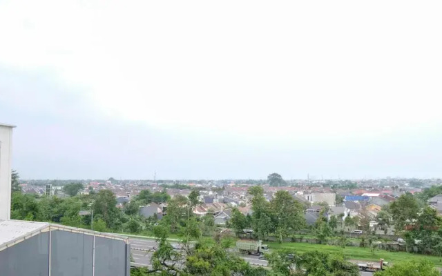 Serene And Comfy Studio At Tamansari Prospero Sidoarjo Apartment