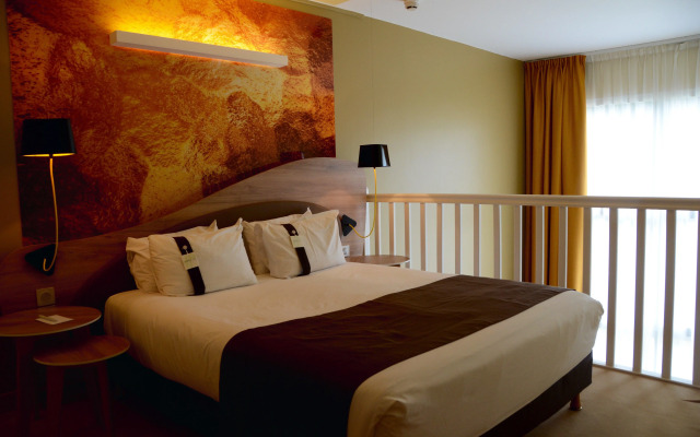 Holiday Inn Reims Centre by IHG (Chambres Rénovées)