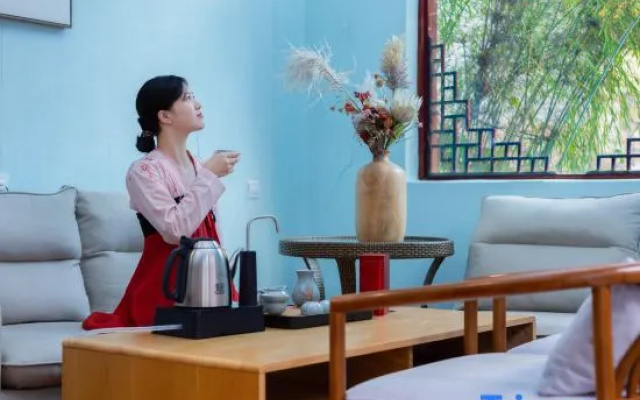 Wuhu on the Road · Footprint Homestay