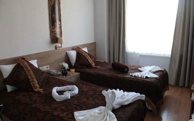 Rozza Hotel