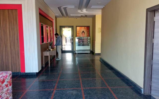 Hotel Kangra Rodeway Inn