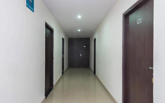 OYO 410 Hotel Lily Bay Inn