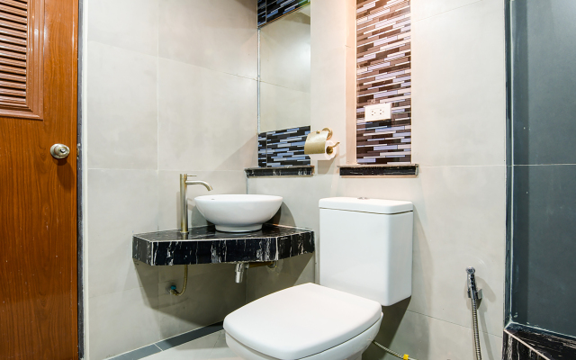 Super OYO 458 Nakorn Siam Boutique