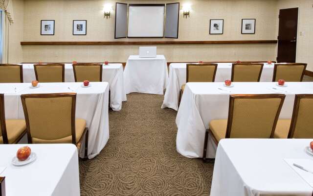 Hampton Inn Boston - Norwood