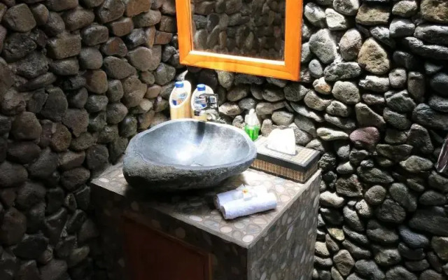 Menjangan Hill