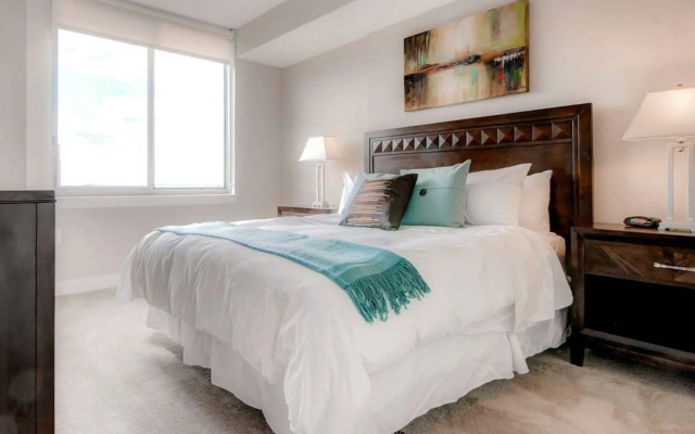 Global Luxury Suites at Villa Street