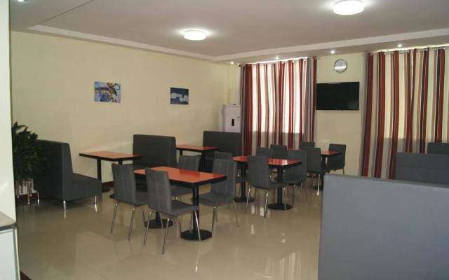 Thank Hotel Laiwu Luzhong East Street