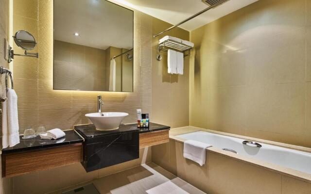 Four Points by Sheraton Shanghai, Daning