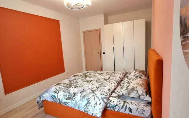 Логиновы. Апарт на Бисерском переулке, д. 5