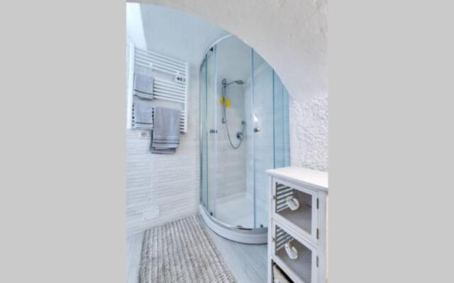 Esclusivo per due CITRA 008008-LT-0311