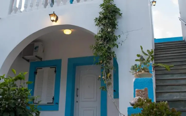 Effies Apartments