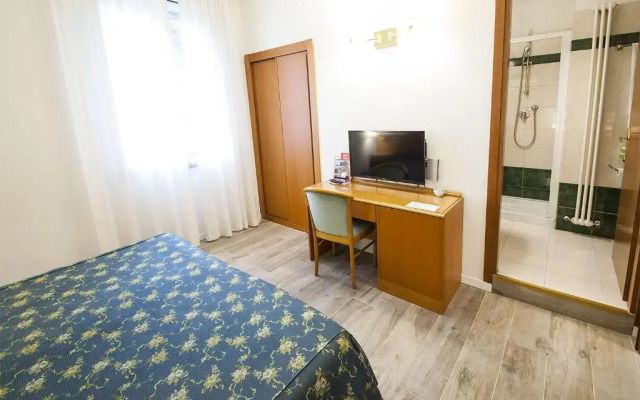 Hotel Italia