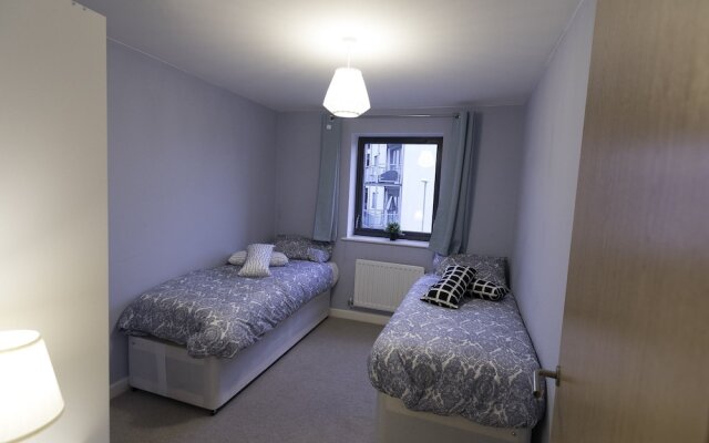 Brentwood - Deluxe Apartment
