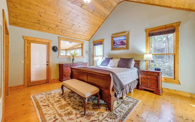 Near Hiking & Outdoor Rec: Cabin in Sapphire