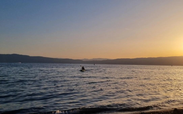 Svir Deluxe Apartment No 8