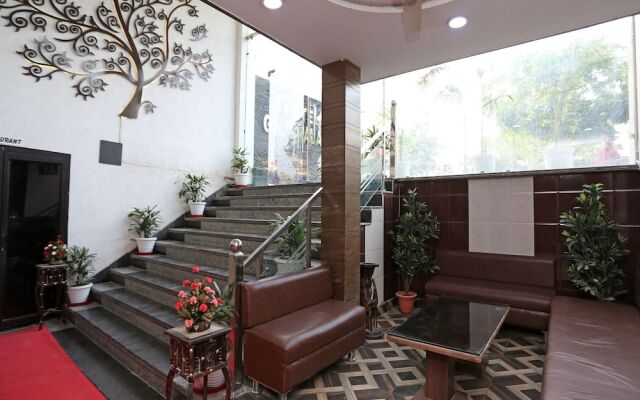 Hotel Gwal Palace By WB Inn