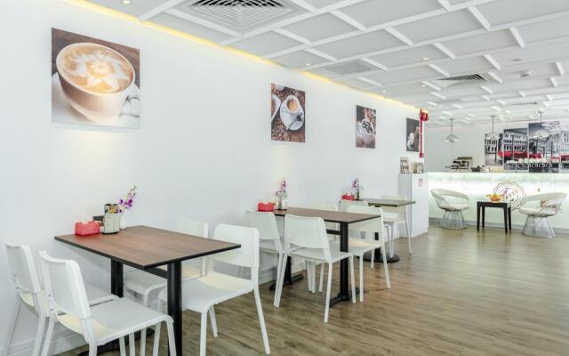 Link Hotel