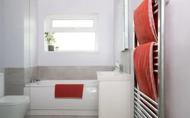 Bright Modern Selsey Seafront Home