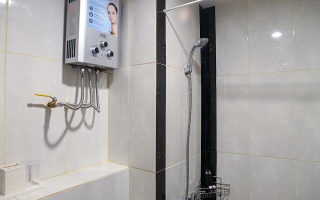 Minimalist and Comfy 1BR Grand Kamala Lagoon Apartment