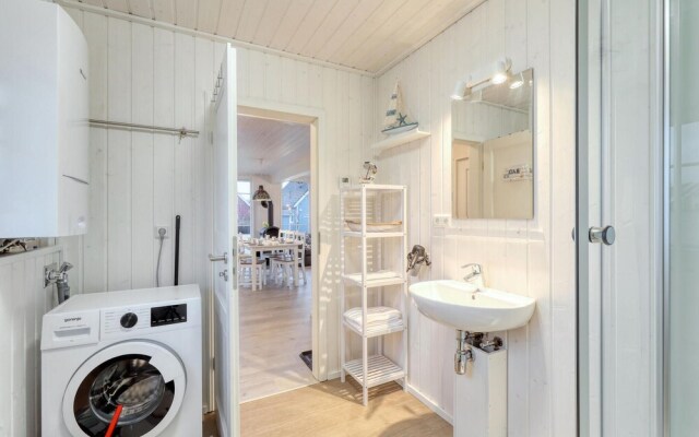 Nice Home in Zerpenschleuse With Wifi and 2 Bedrooms