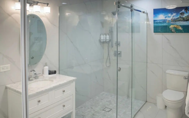 Raintree Suites
