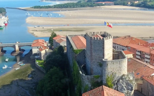 Apartamento Llerandi A: Céntrico y completamente reformado