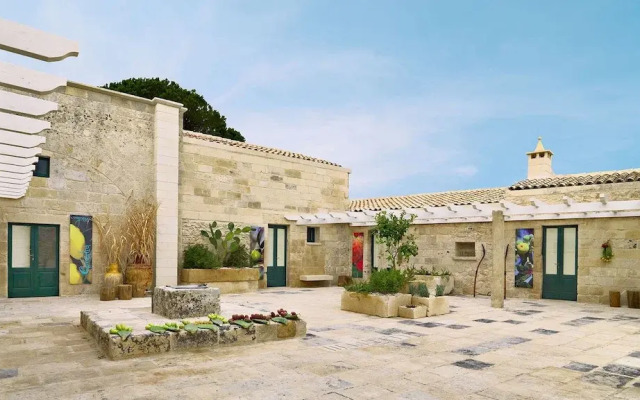 Relais Masseria Capasa (No Front Desk Please Contact The Property 5 Days In Advance)