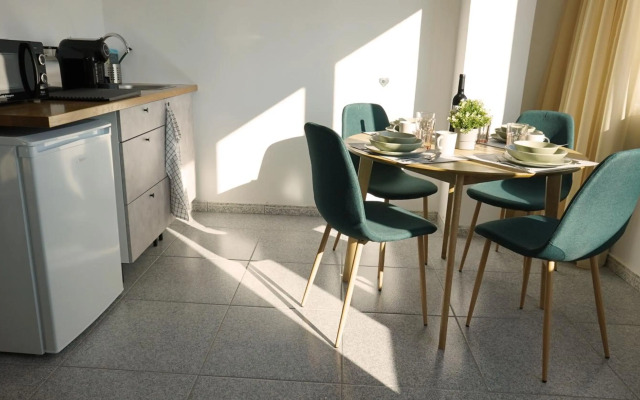 RYAMEN apartment A @ Trindade