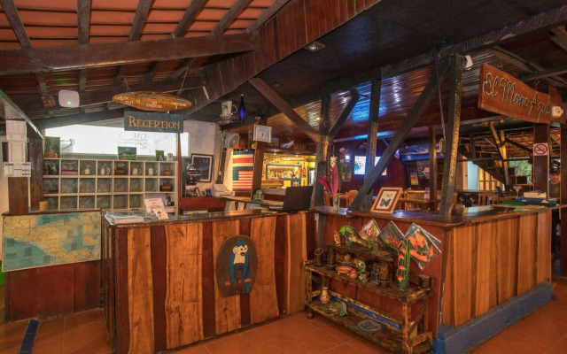 Hotel Mono Azul