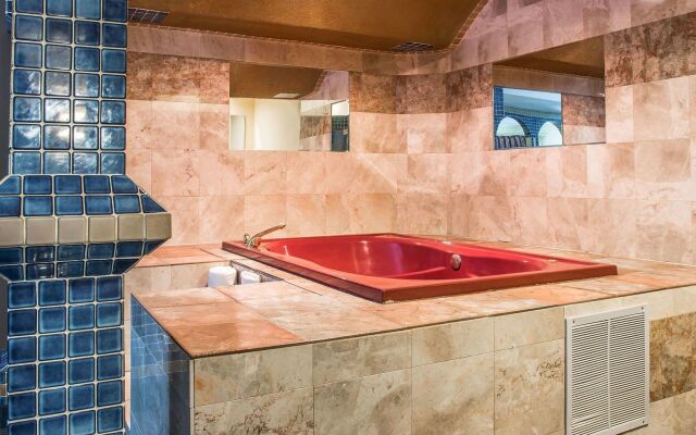 Country Inn & Suites By Radisson, Battle Creek, MI