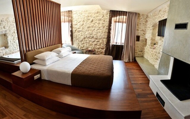 Monte Bay Retreat - Adult Only