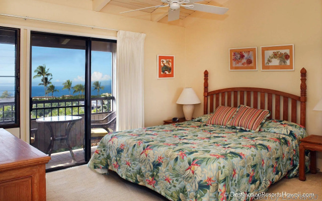 Wailea Ekolu - CoralTree Residence Collection