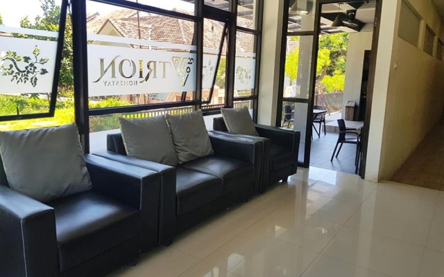 Trion Homestay dekat Stasiun Banyuwangi – Balcony – Banyuwangi