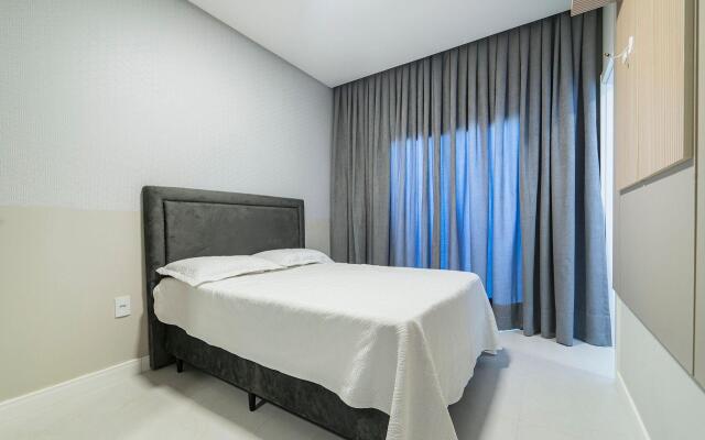 Aluguel Apartamento 2 Suítes com Piscina Bombinhas