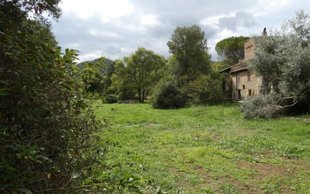 Scappo In Umbria, In the Convent