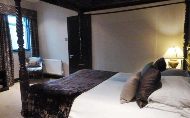 The Popinjay Hotel and Spa