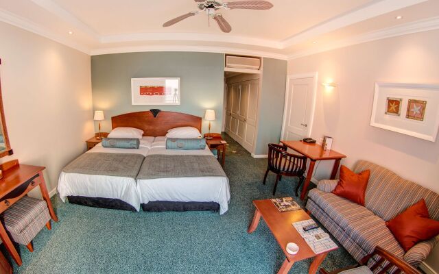 Courtyard Hotel Gqeberha