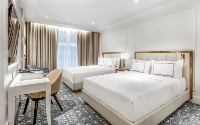 AZUR Legacy Collection Hotel