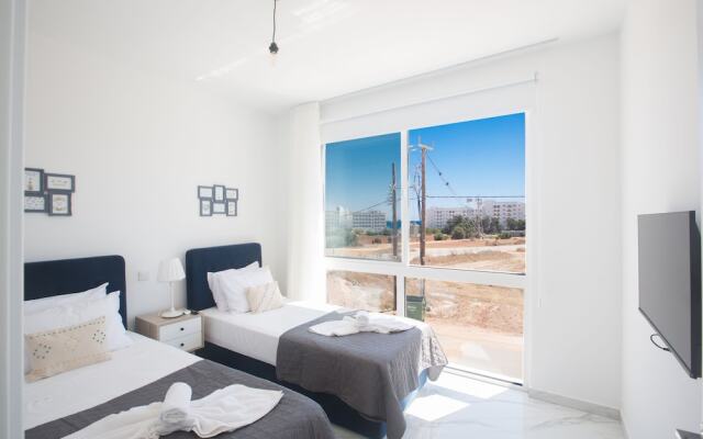 4 Bedroom Villa With Privaet Pool in the Center Protaras Vie Bleu Villa Vb1