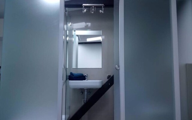 Studio Czerwonego Krzyza 4