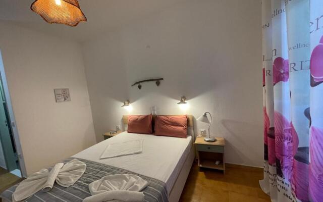 Skiathos Country Studios,Travel10gr