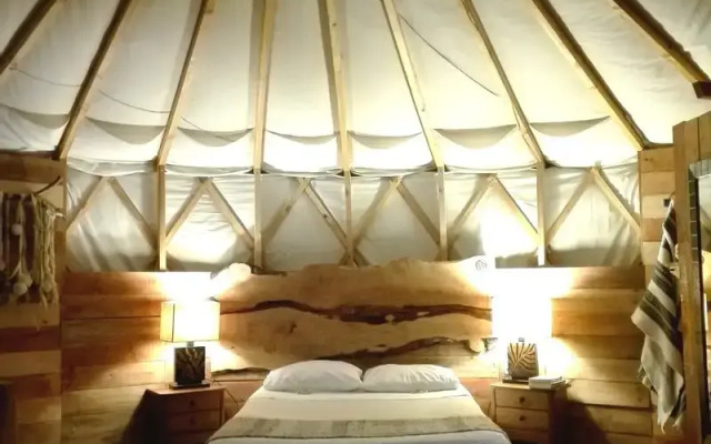 Yurt in Puyehue with Volcano Views
