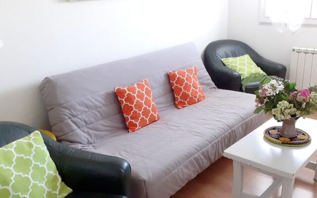 Apartment With 2 Bedrooms in Ouistreham, With Furnished Balcony - 500