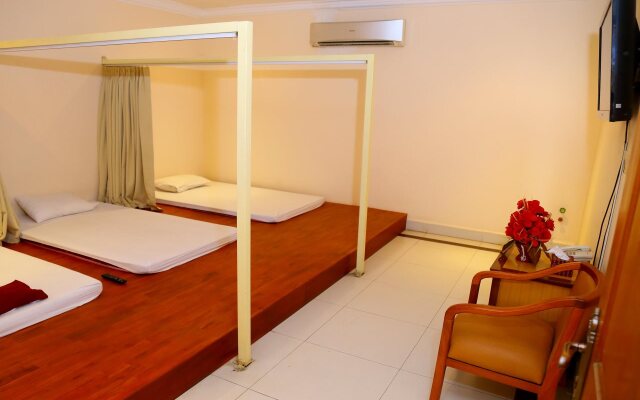 Asia Hotel