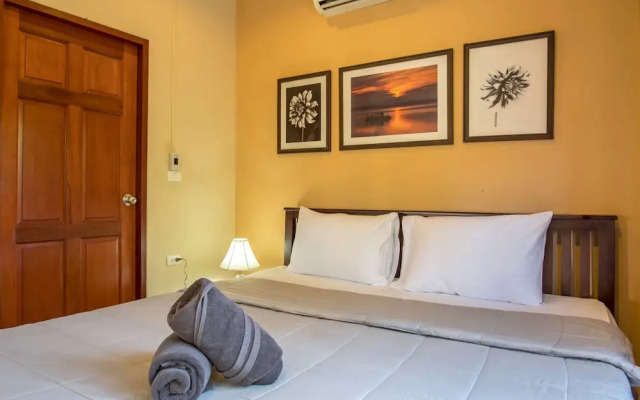 Blissful Villa Felicity with Ample Space