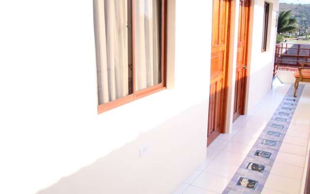 Brisas Hotel