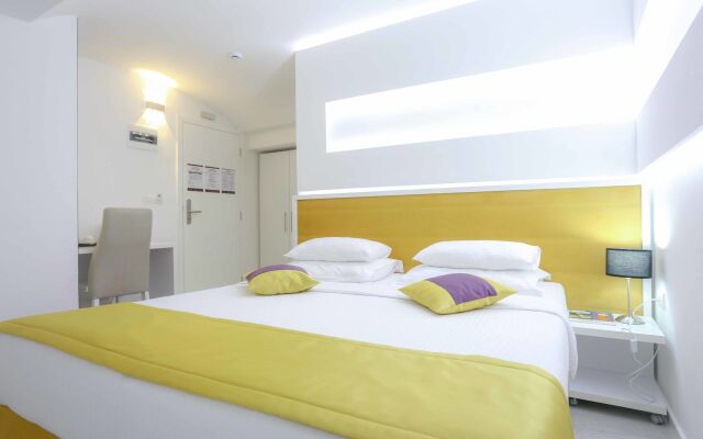 HOTEL LIBRIS boutique